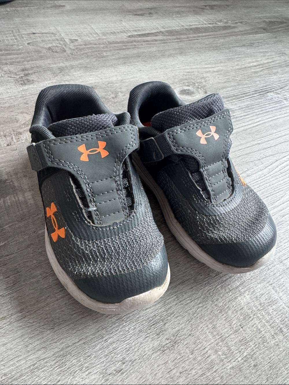 Under Armour Toddler shoes' Gray and Orange Slip-On Velcro Sneakers size 8